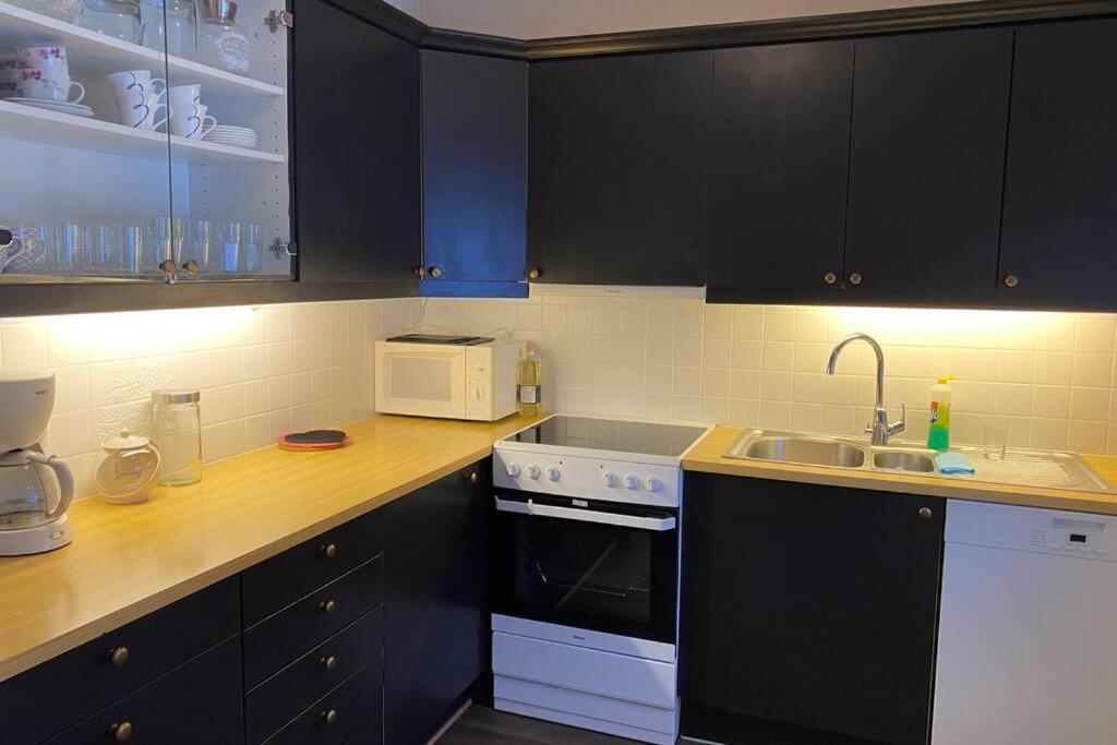 Koselig Hus Til Leie Pa Stokmarknes I Vesteralen Apartment Bagian luar foto